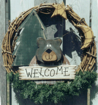 Welcome Bear Wreath